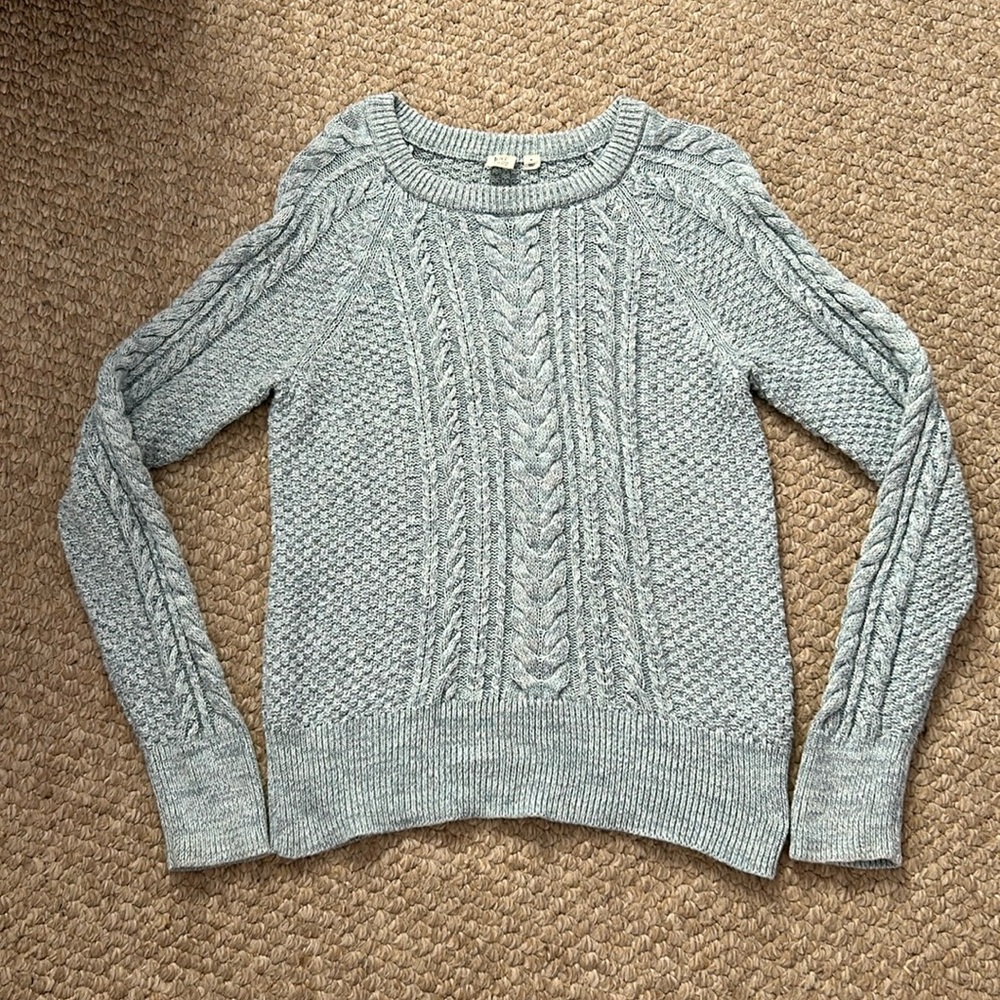 Gap Sweater